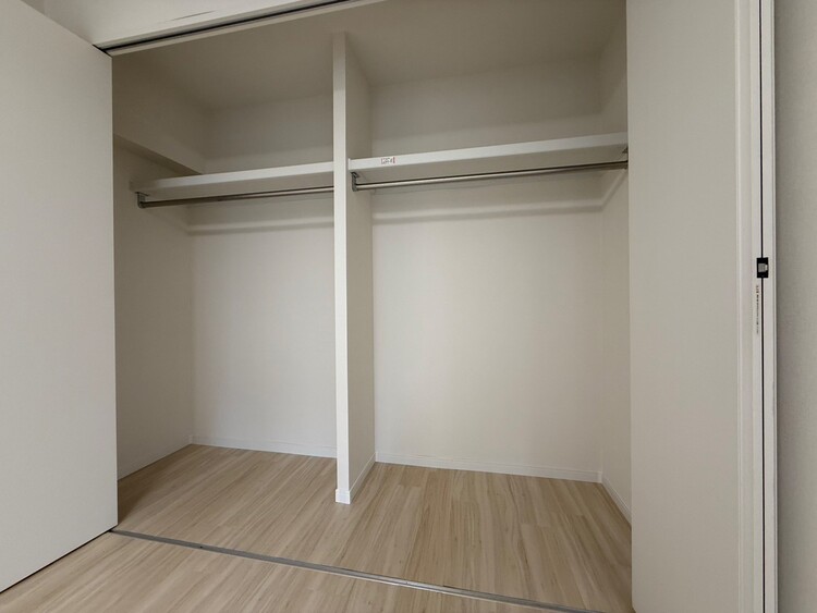 その他 収納スペースが付いていて、お部屋を広く使っていただけます。