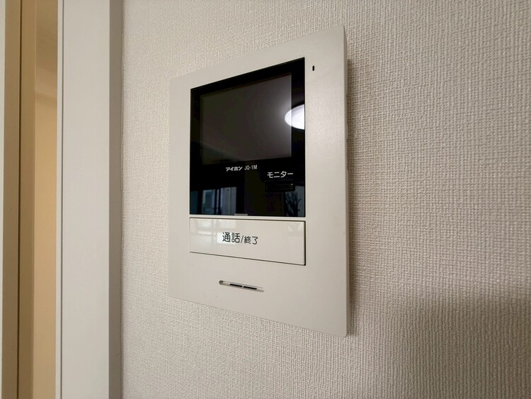 その他 誰が来てもわかる様にモニター付きインターホンを設置。