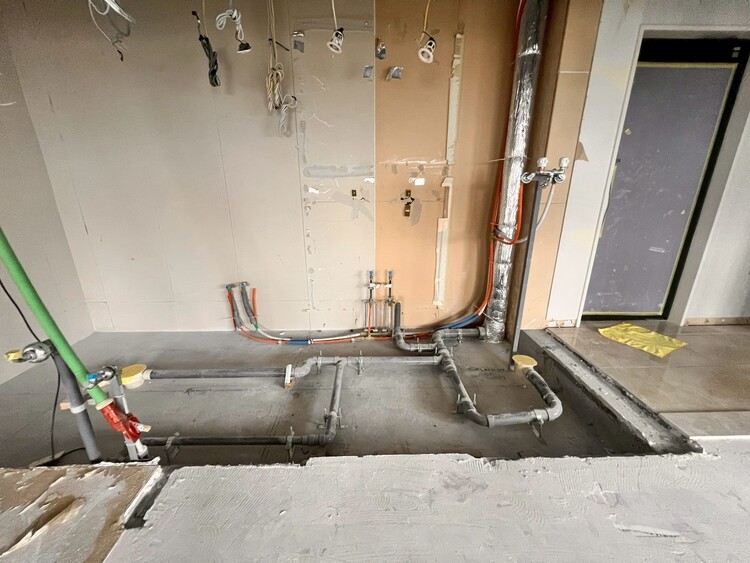 その他 清潔感を感じられる洗面化粧台。※内装リフォーム中です