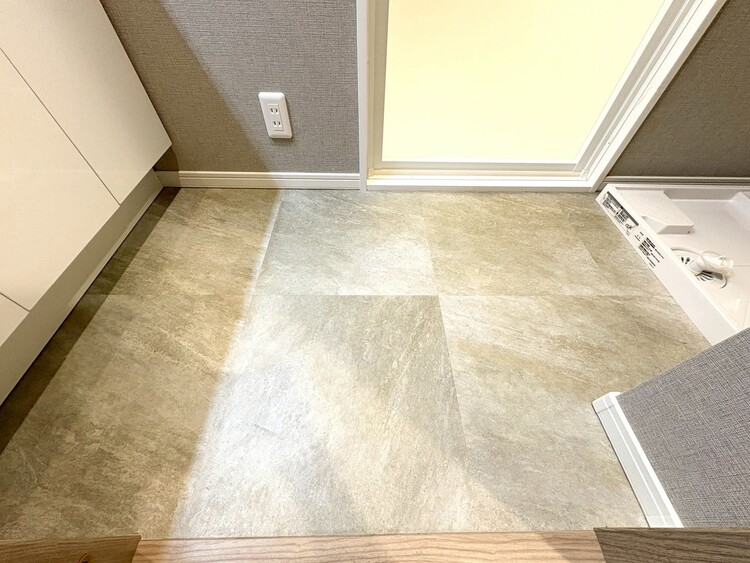 その他 十分な広さの脱衣所。