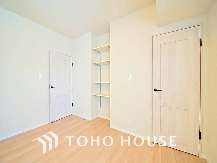 内装 1日の疲れを癒し、心地よく寛げるようゆったりとした広さをしています