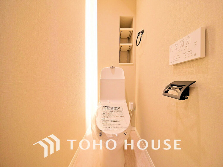 トイレ トイレには快適な温水洗浄便座付