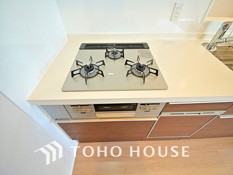 その他 3口ガスコンロでお料理のスピードもUP。効率よくお料理できますね