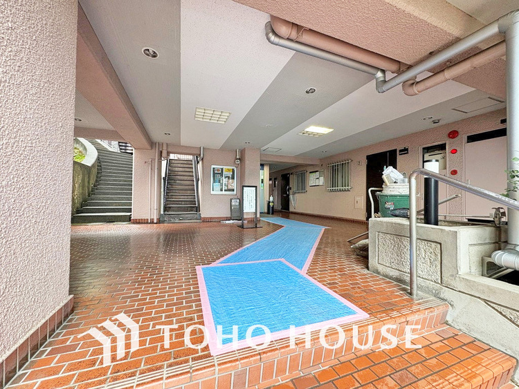 エントランス エントランス