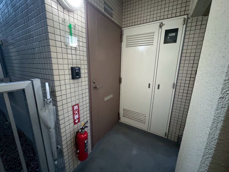 玄関 清潔感のある落ち着いた雰囲気の玄関です。