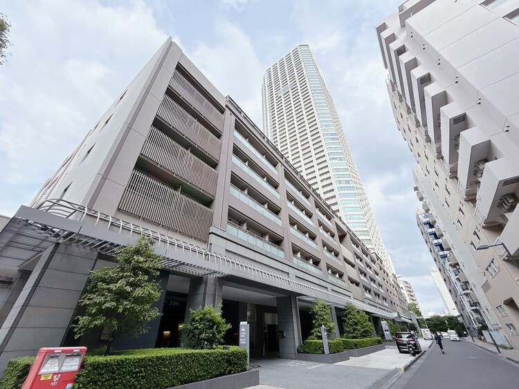 外観 飽きのこないシンプルモダンな外観です。