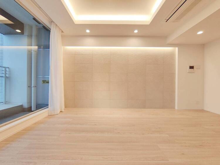 居間 落ち着いた雰囲気に包まれて、伸びやかな空間。