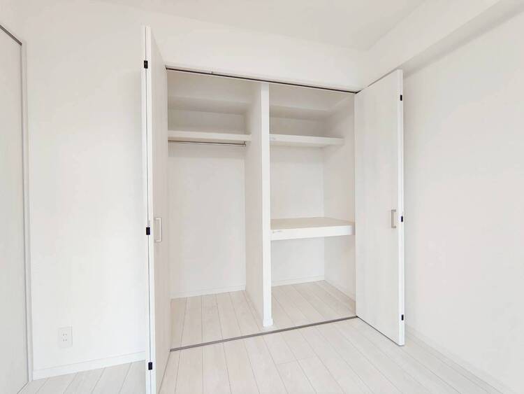 その他 家電やスーツケース、ストック品など何でも片付く嬉しい空間です。