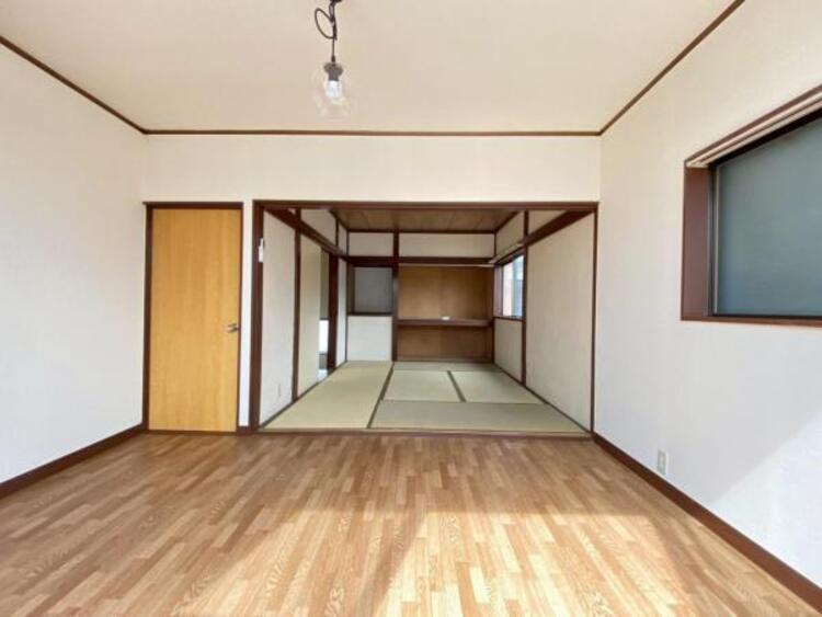 居間 【2025年10月撮影】