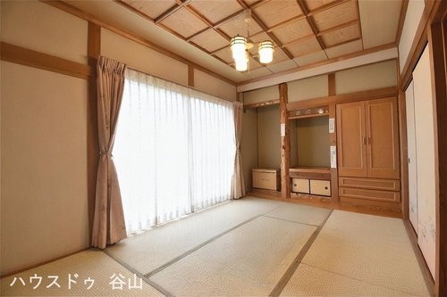 向陽１丁目　中古戸建の物件画像