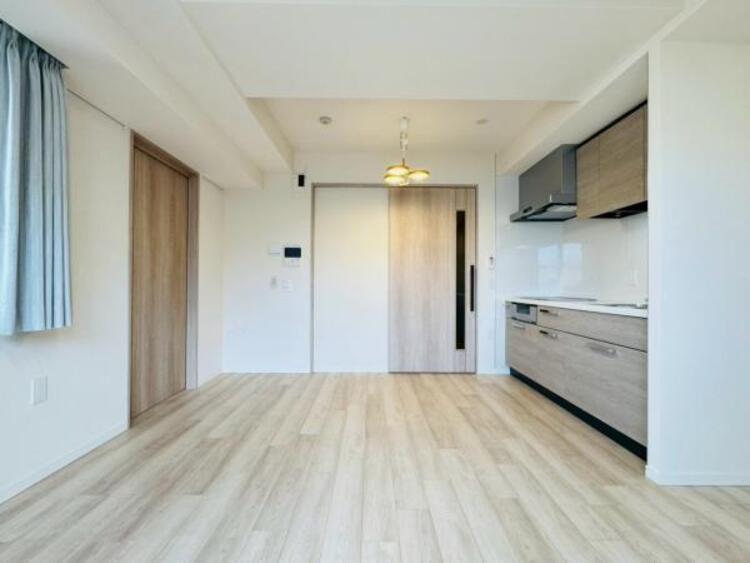 居間 【2025年11月撮影】