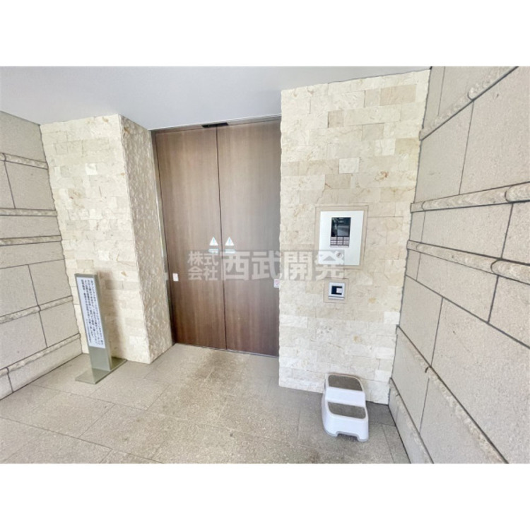 設備 エレベーターがついているマンションです。