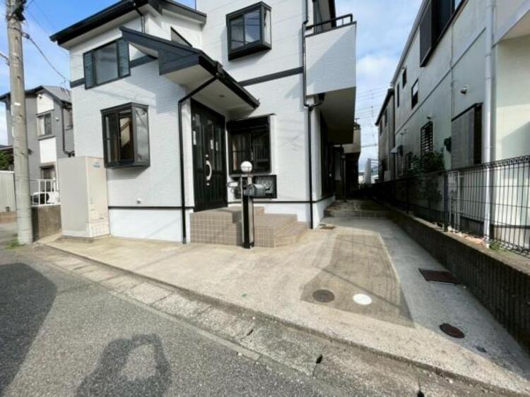 駐車場 カースペース1台駐車可能です