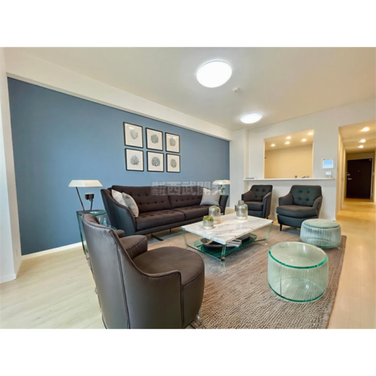 居間 配置してある家具・小物類はCGによるイメージです。