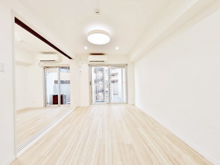 居間 過ごす時間が、たくさんの思い出として紡がれていく場所。