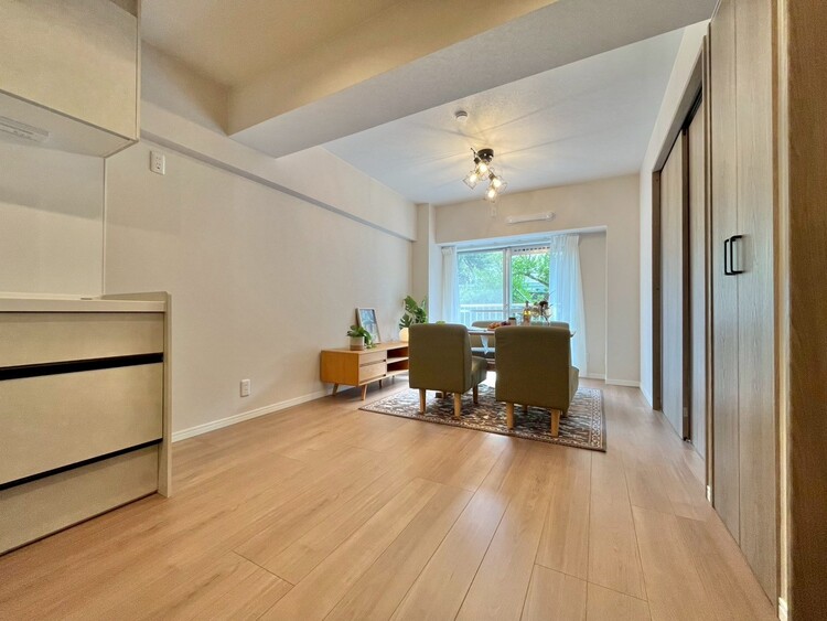 居間 ひとつひとつの空間に宿した機能性、そして美意識。