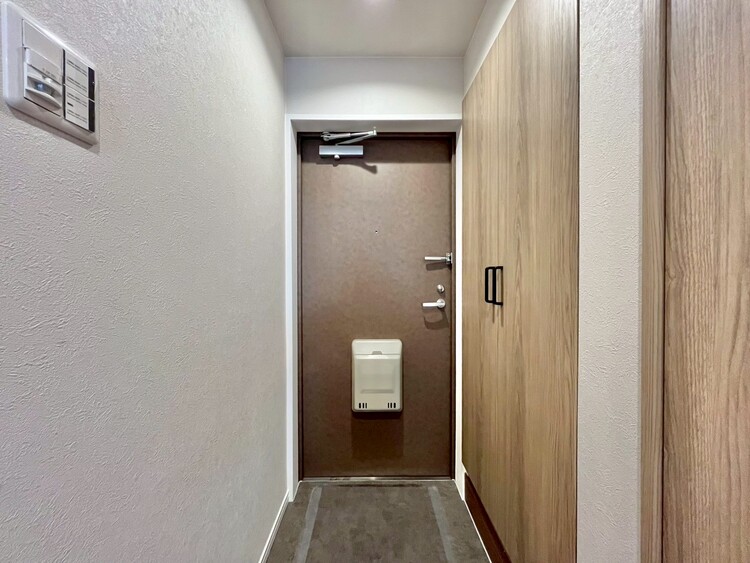 玄関 シューズボックスを完備した玄関です。