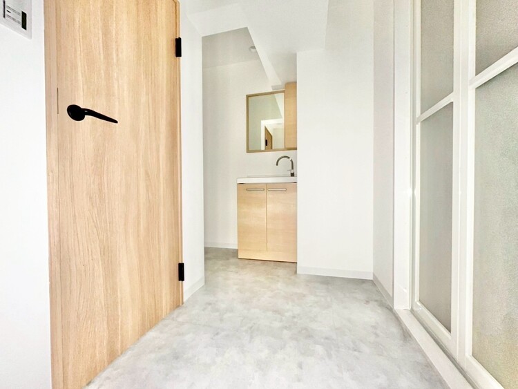 洗面 清潔感と心地よさを重視した、上質感漂うパウダールーム。