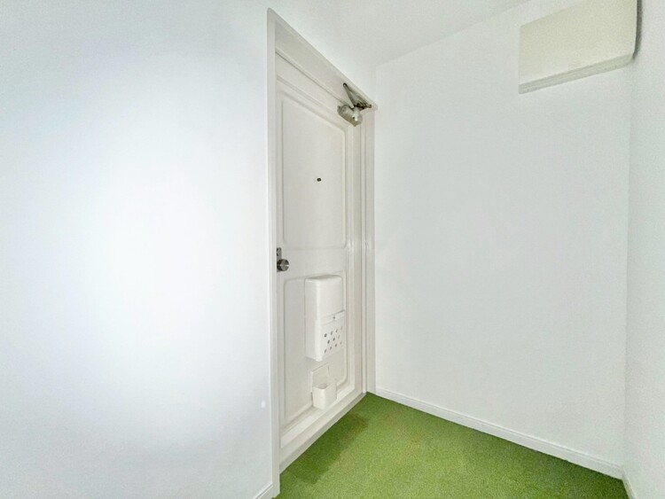 玄関 シューズボックスを完備した玄関です。