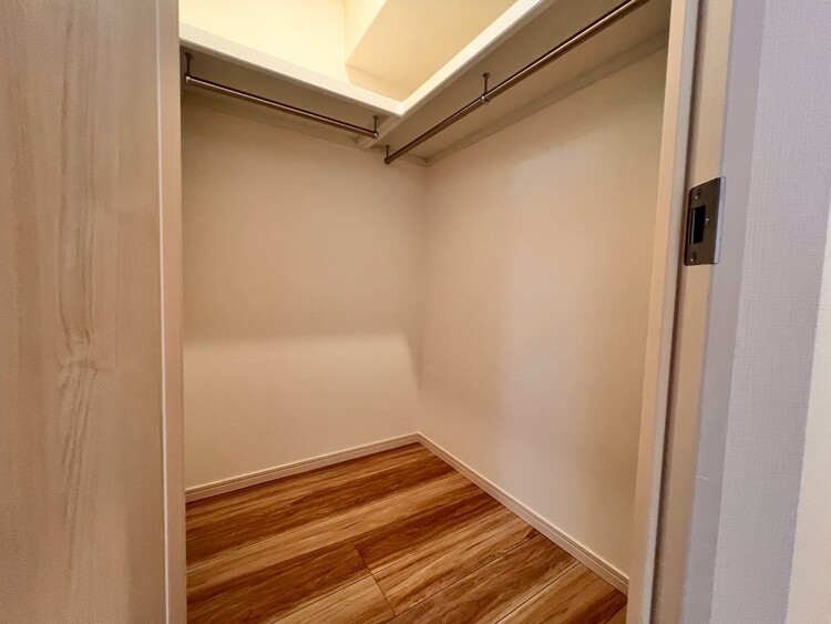 その他 収納スペースが付いていて、お部屋を広く使っていただけます。