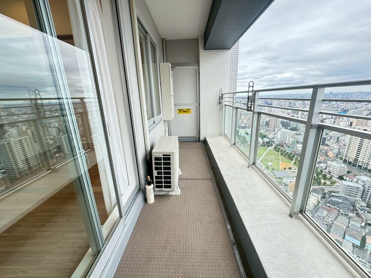 その他 朝の澄んだ空気や、夕方に吹く清々しい風を感じられるバルコニー。