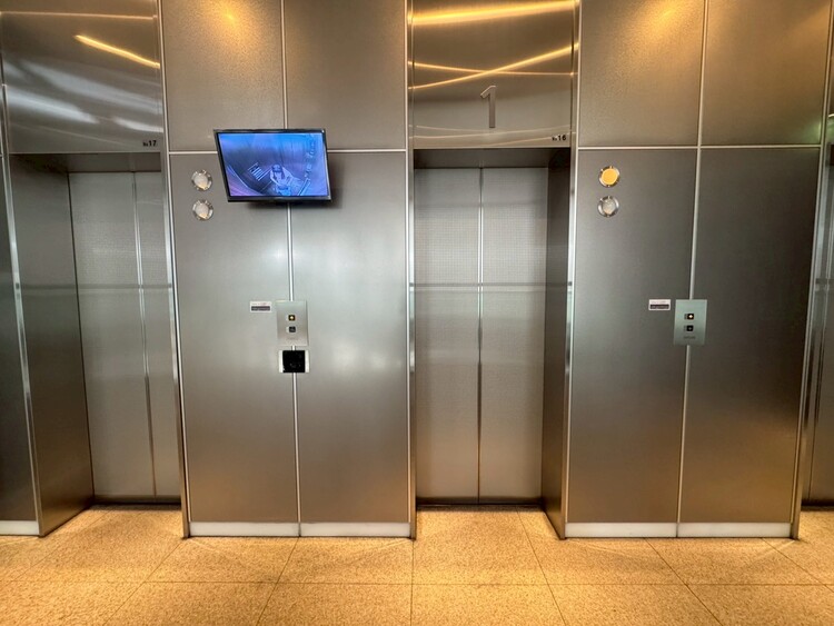 その他 エレベーター完備のため荷物が多くなっても安心。