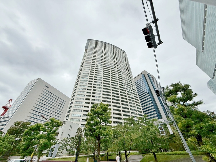 その他 飽きのこないシンプルモダンな外観です。