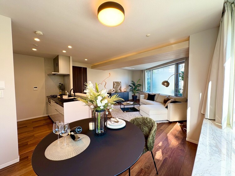 その他 伸びやかな空間のなかで、ゆったりとしたひとときを過ごせます。