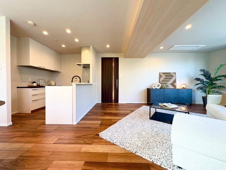 その他 シンプルな内装と偏り過ぎないデザインで統一しました。