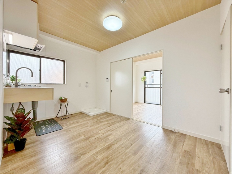 その他 シンプルな内装と偏り過ぎないデザインで統一しました。