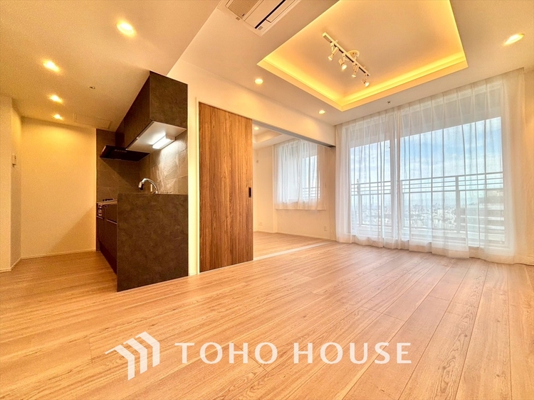 内装 家族みんなの笑顔が、笑い声が絶えない幸せいっぱいのこの場所で新たな生活が始まる