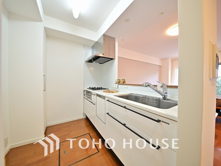 キッチン デザインと機能性を兼ね備えたシステムキッチン