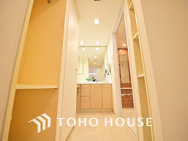 洗面 清潔感のある洗面室