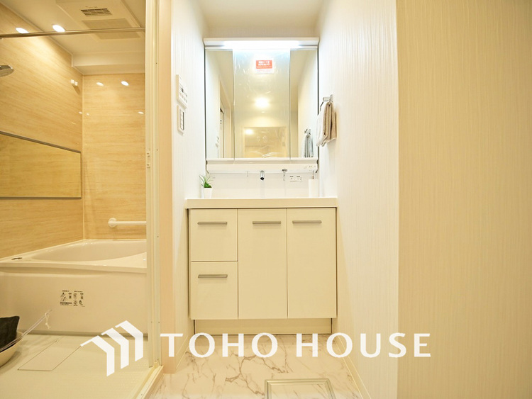 洗面 清潔感のある洗面室