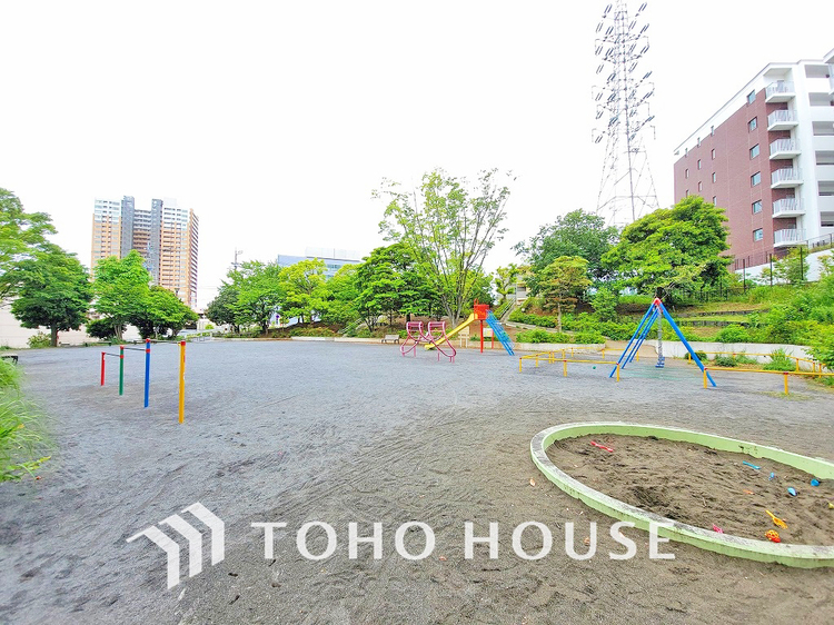 周辺 品濃町公園　距離850ｍ