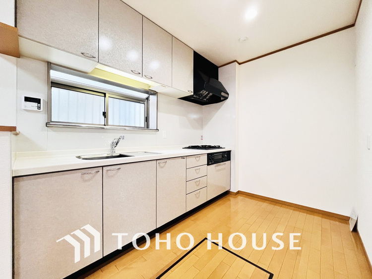 キッチン デザインと機能性を兼ね備えたシステムキッチン