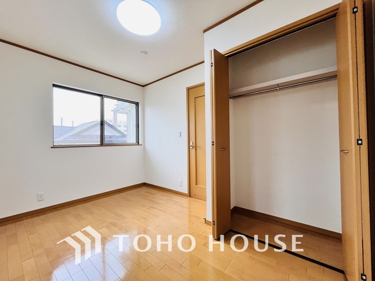 収納 居室　収納