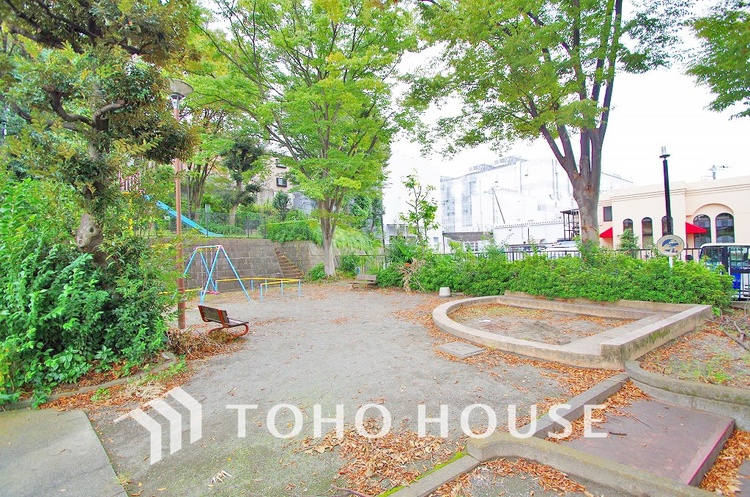 周辺 菅生清水公園　距離450ｍ