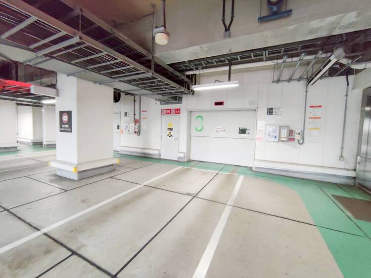 駐車場 【駐車場】駐車スペースが嬉しいですね。※空き状況は都度ご確認下さい。