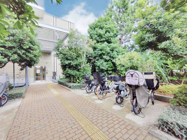 その他 【駐輪場】駐輪場も綺麗に整頓されています。※空き状況は都度ご確認下さい。