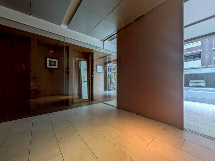 その他 館内は静寂な中が保たれており、管理が行き届いている印象を受けました。