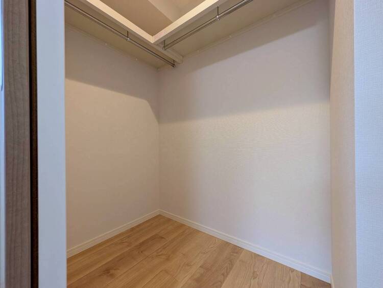 その他 限られたスペース内に無理なく収納することができます。