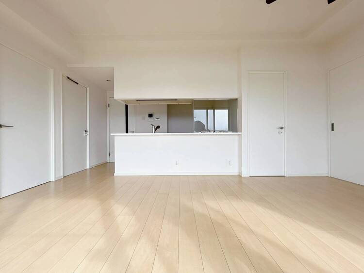 居間 充実した生活は伸びやかな居室空間から始まります。