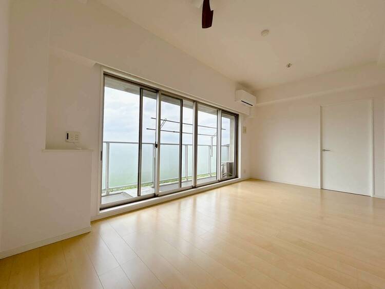 居間 居心地の良い空間に仕上がっております。