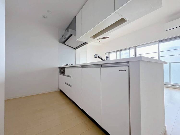 キッチン 開放感のあるキッチンスペース。調理をしながら、会話も弾みそうですね。