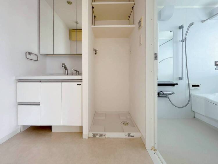 洗面 十分な広さの脱衣所。