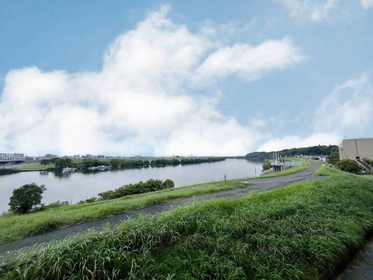 バルコニー 眺望や窓からの景色が良いと、家で過ごす時間も快適です。