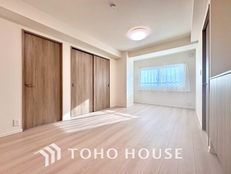 内装 ◆住む喜び、楽しさ、感動◆を君と共有したい。いつまでもずっと家族を見渡せるこの広い空間で。