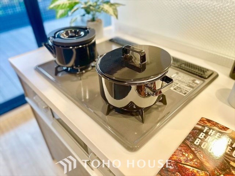 キッチン 【KITCHEN】◆家族のおはよう◆の声を笑顔で迎えてあげられるシステムキッチン。朝ごはんが楽しみでちょっと早起きしたくなるんです。