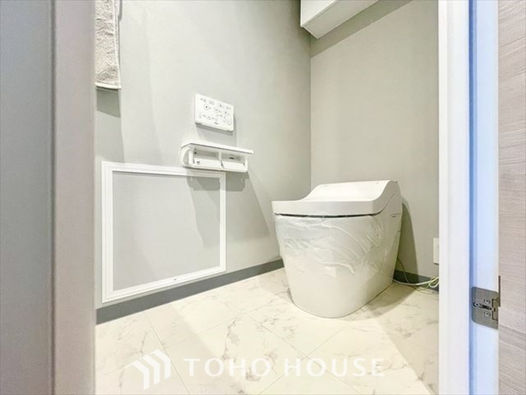 トイレ 【TOILET】◆快適◆な生活に不可欠。節水型の高性能トイレを新設。